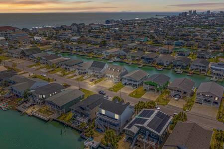 6 Bedroom Beach House - Marsh Views Anchors Away Myrtle Beach Exterior photo